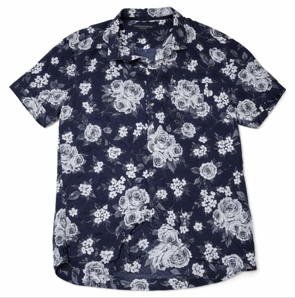 Free Planet Floral Short Sleeve Button Up Shirt Men’s Size L EUC - Picture 2 of 5
